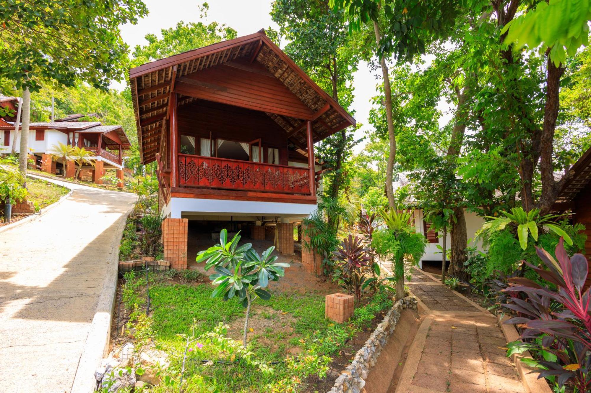 Samui Wooden Hill Apartment Lamai Beach  Bagian luar foto